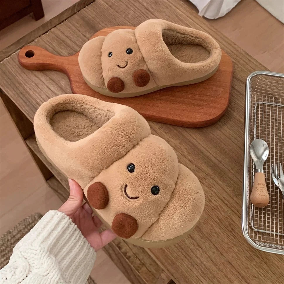 Croissant Face Fleece Platform Slippers